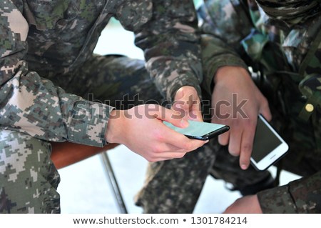 south-korean-army-soldiers-using-450w-1301784214.jpg