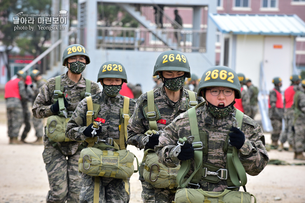 해병대 신병 1263기 2교육대 공수기초훈련2_8877.jpg