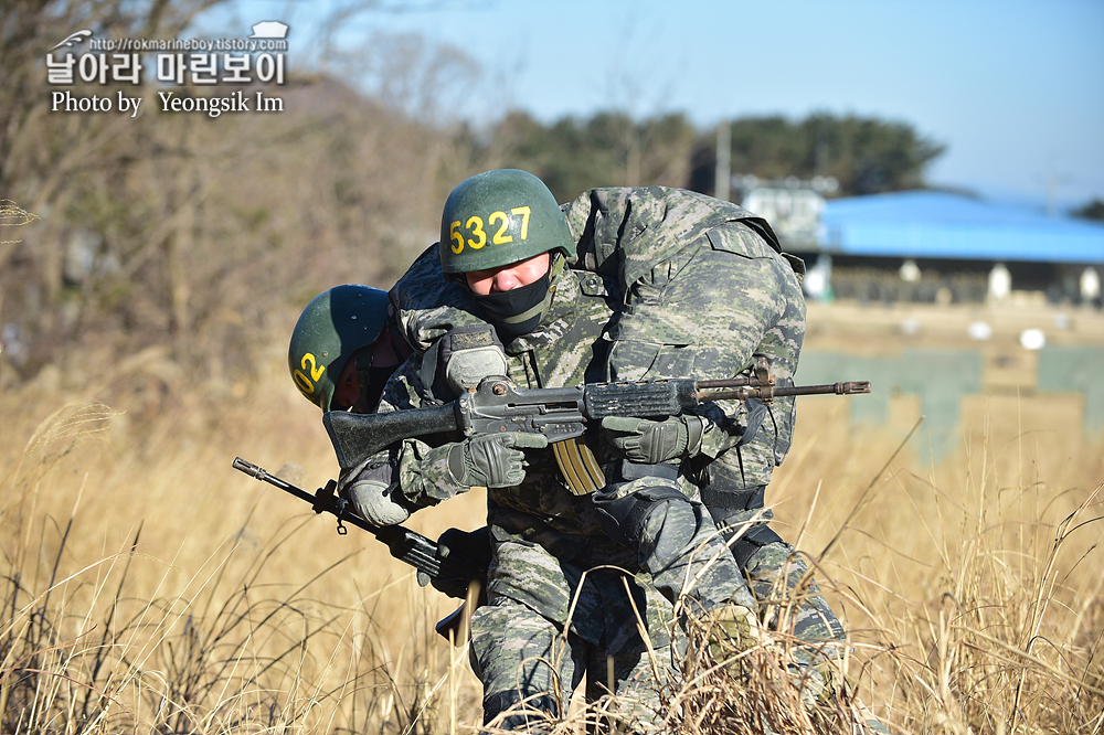 해병대 신병 1264기 5교육대 극기주 각개전투3_4735.jpg