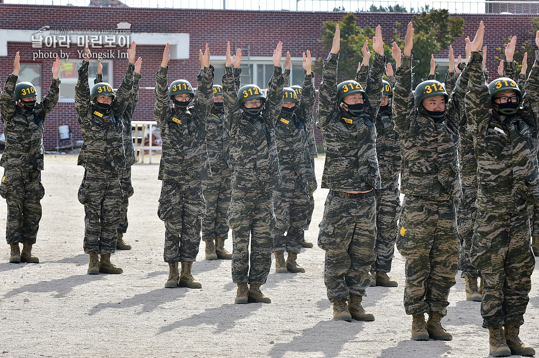 해병대 신병 1262기 3교육대 3주차 참호격투등_3895.jpg