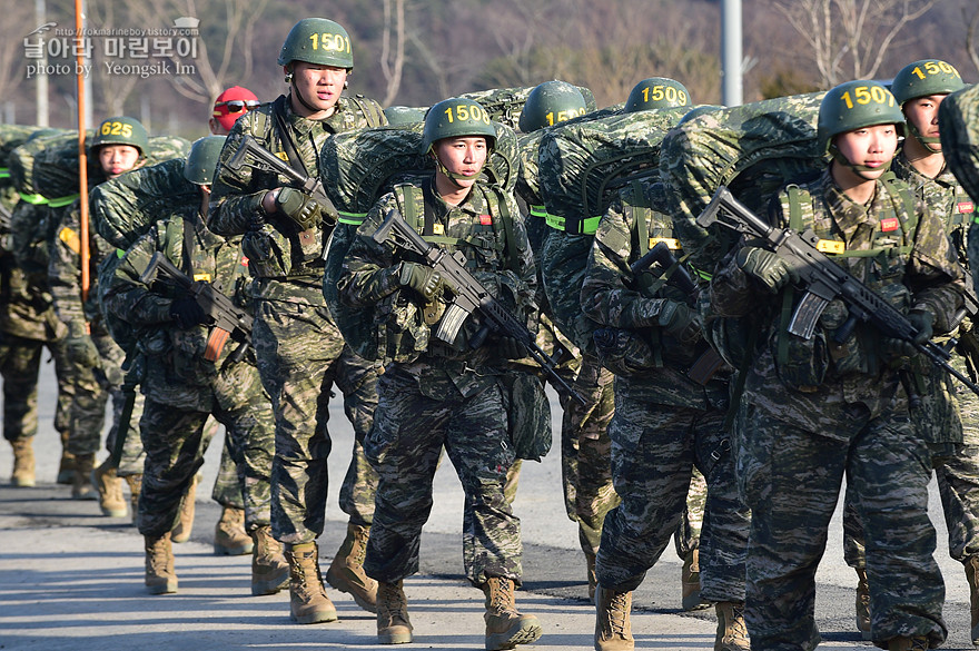 신병1301기 4주차 수류탄3_1520.jpg