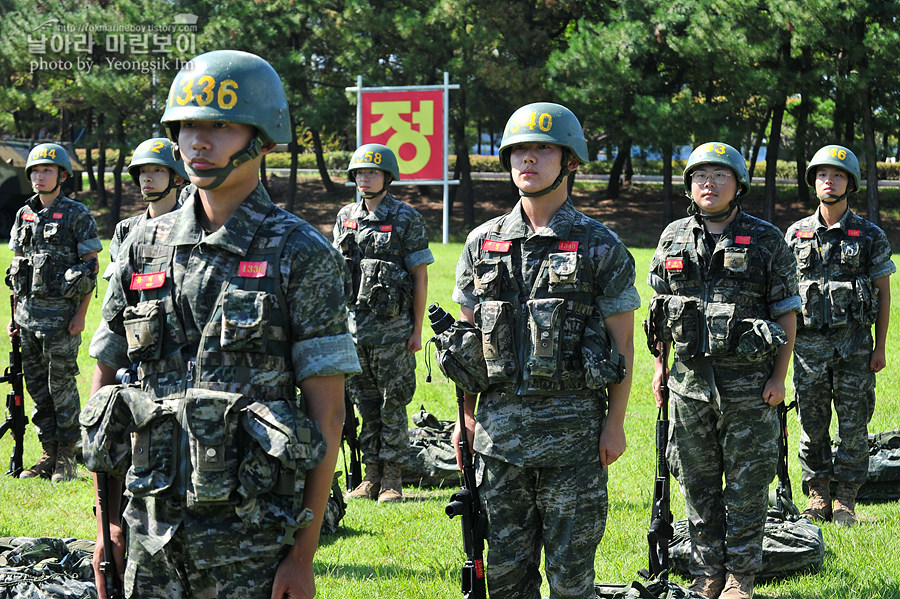 신병1297기_빨간명찰수여식_6516.jpg