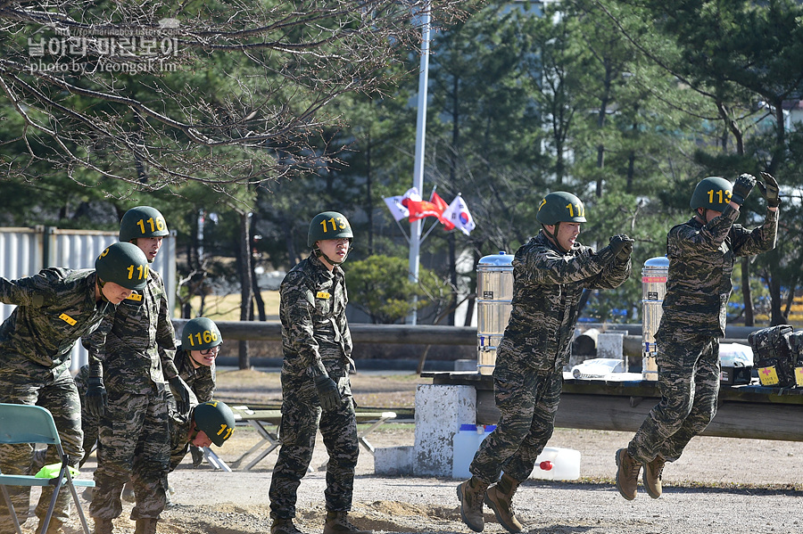 신병1315기_1교육대_장애물1_7362.jpg