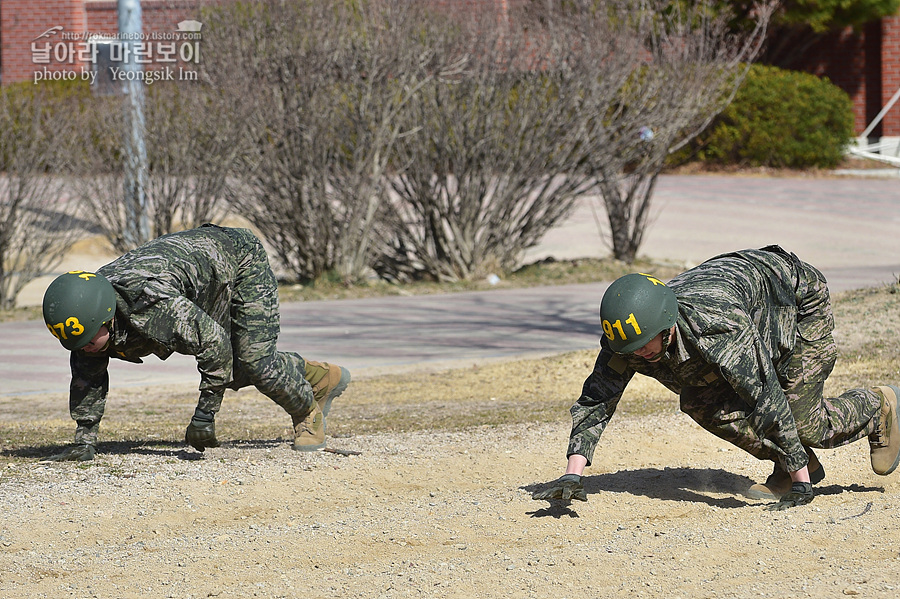 신병1315기_1교육대_장애물2_7435.jpg