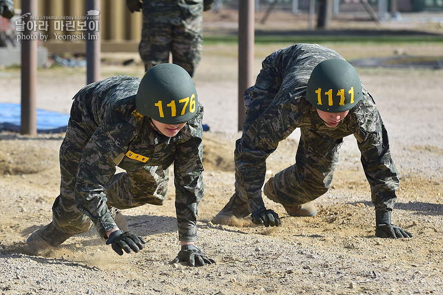 신병1315기_1교육대_장애물1_7381.jpg