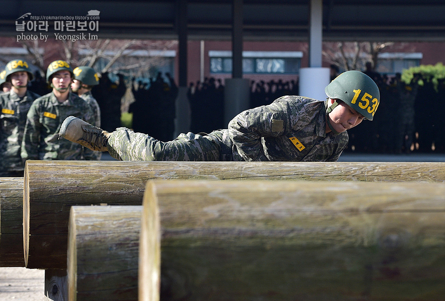 신병1315기_1교육대_장애물1_7327.jpg