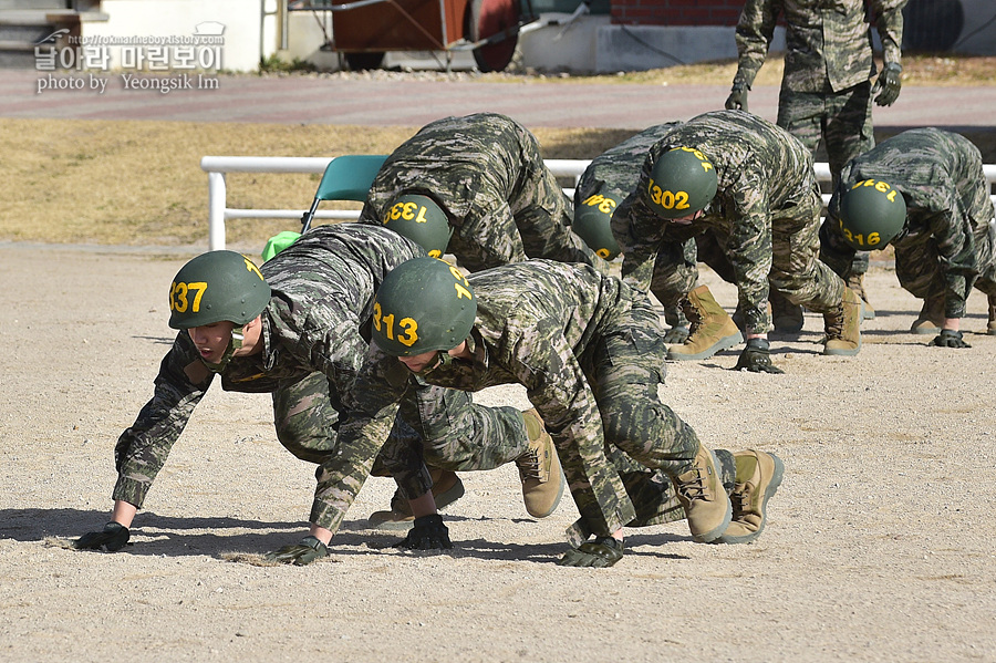 신병1315기_1교육대_장애물1_7347.jpg