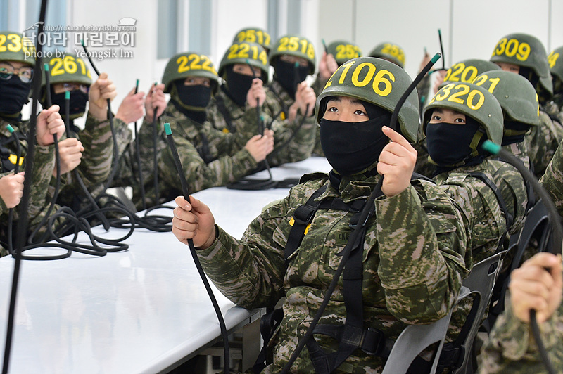 신병1313기_2교육대_극기주_산악_5000.jpg