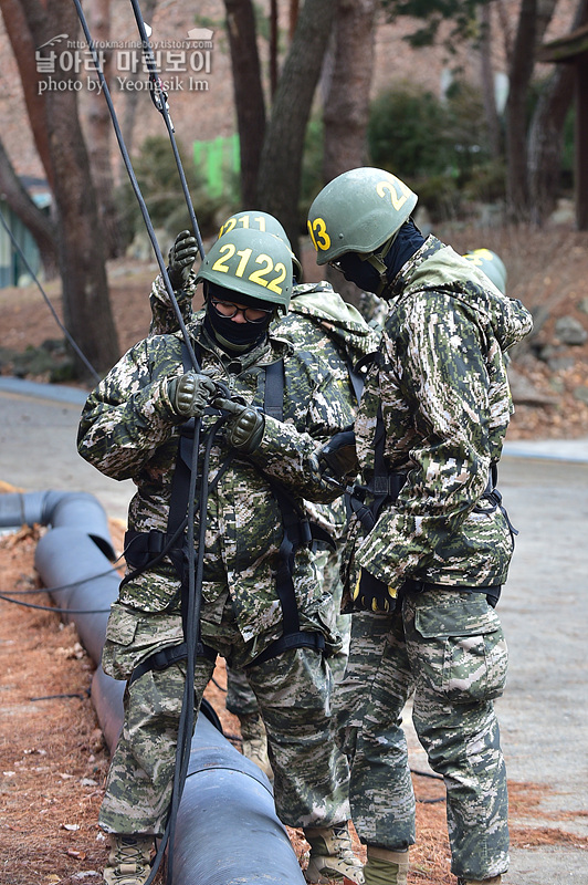 신병1313기_2교육대_극기주_산악_4625.jpg