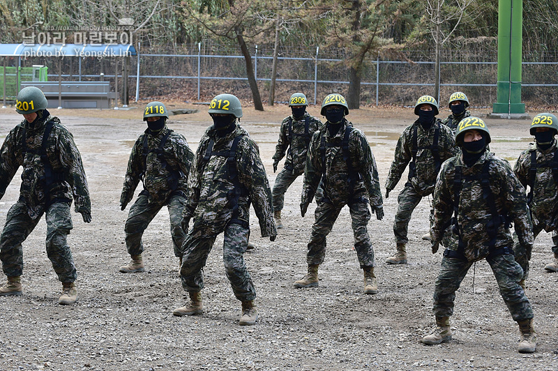 신병1313기_2교육대_극기주_산악_4586.jpg