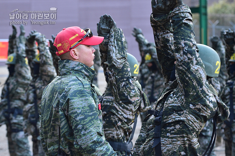 신병1313기_2교육대_극기주_산악_4751.jpg