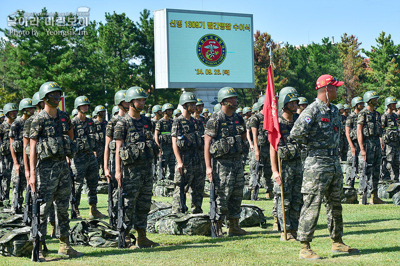 신병1309기 극기주 빨간명찰수여식_8402.jpg