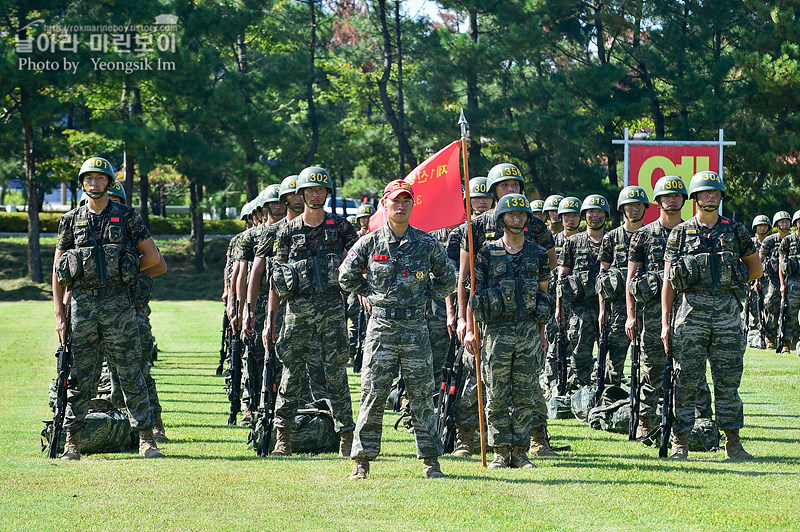 신병1309기 극기주 빨간명찰수여식_8393.jpg