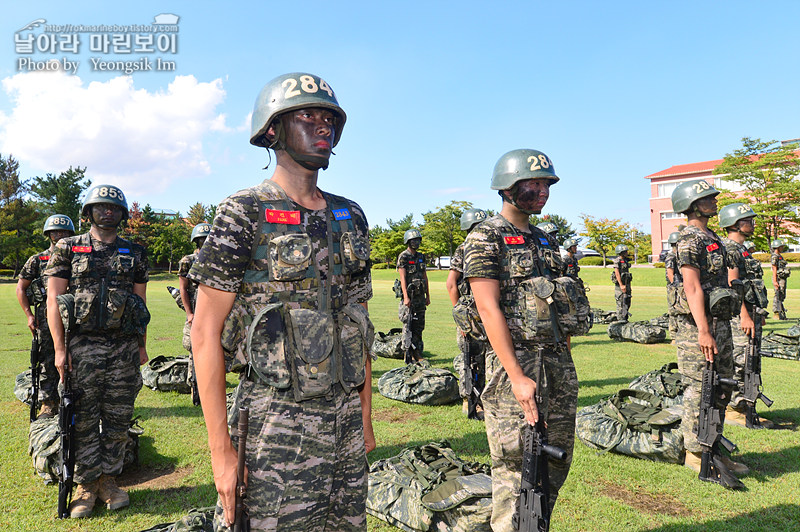 신병1309기 극기주 빨간명찰수여식_8483.jpg