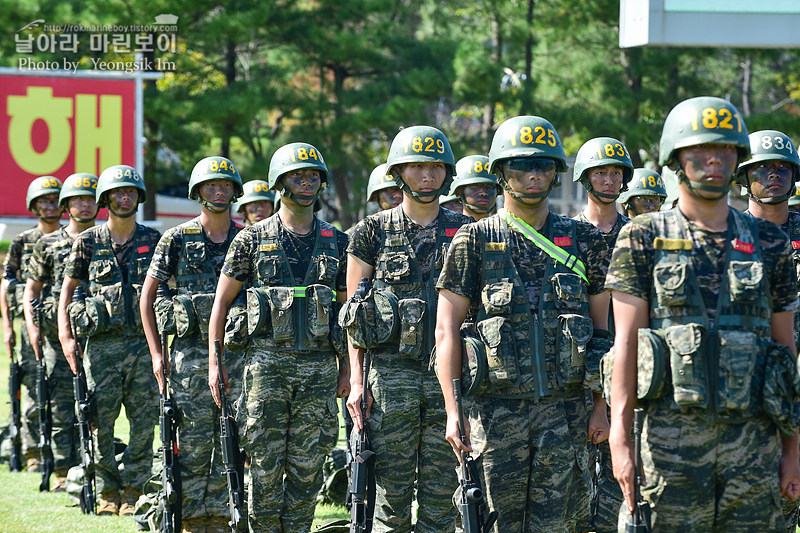 신병1309기 극기주 빨간명찰수여식_8421.jpg