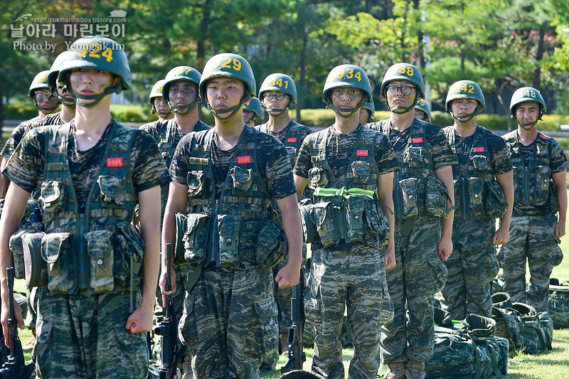 신병1309기 극기주 빨간명찰수여식_8427.jpg