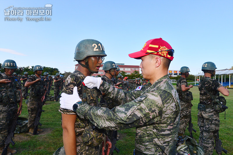 신병1309기 극기주 빨간명찰수여식_8475.jpg