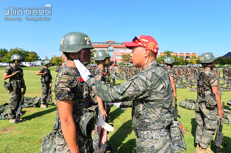 신병1309기 극기주 빨간명찰수여식_8480_6.jpg