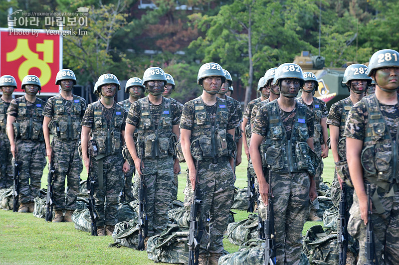 신병1309기 극기주 빨간명찰수여식_8471.jpg