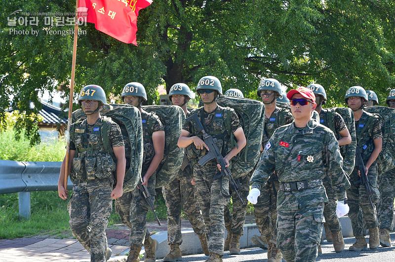 신병1309기 극기주 빨간명찰수여식_8298.jpg