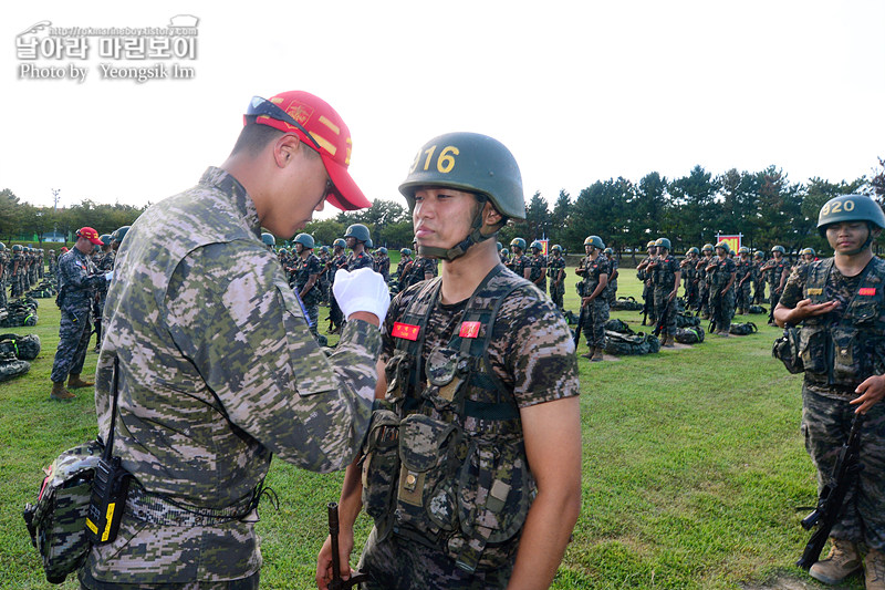 신병1309기 극기주 빨간명찰수여식_8476.jpg