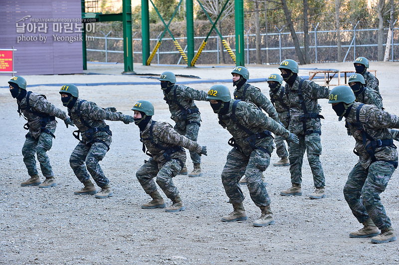 신병1313기_1교육대_극기주_산악_4845.jpg