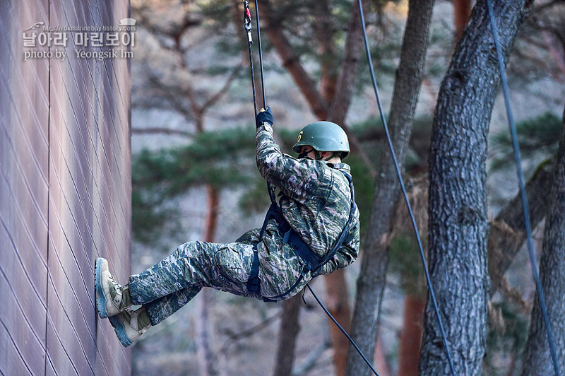 신병1313기_1교육대_극기주_산악_4802.jpg