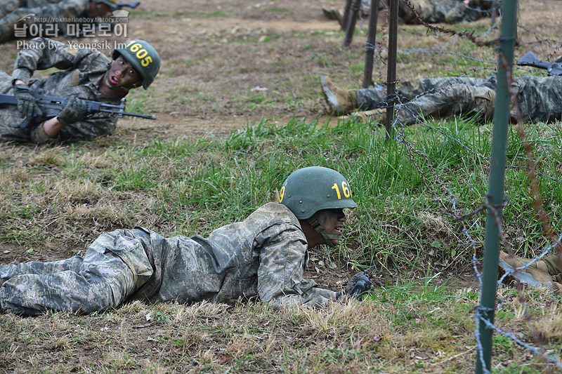 신병1311기1교육대5_각개전투_3180.jpg