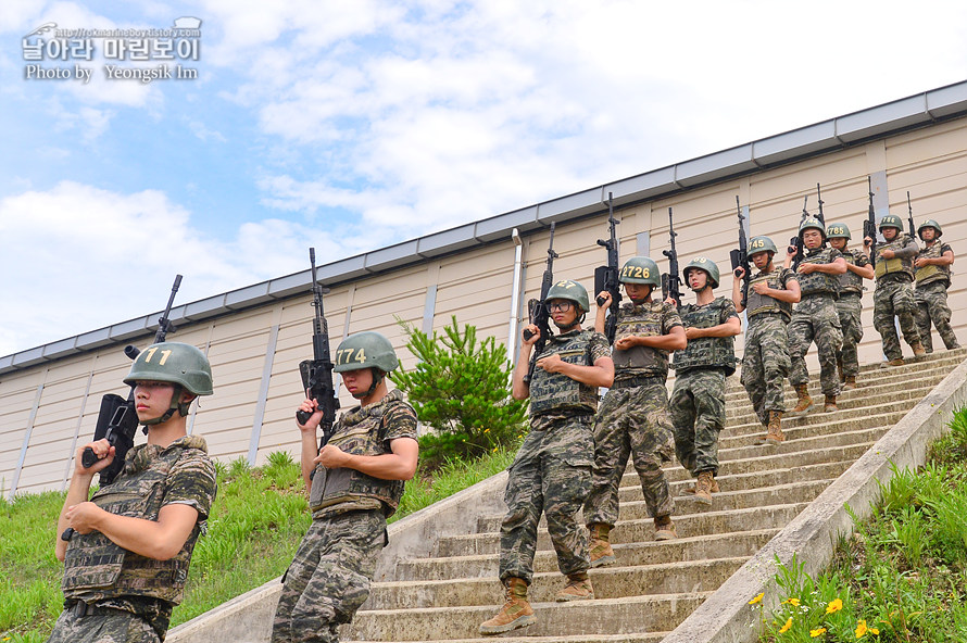 신병1307기2교육대4주차_전투사격_5994.jpg