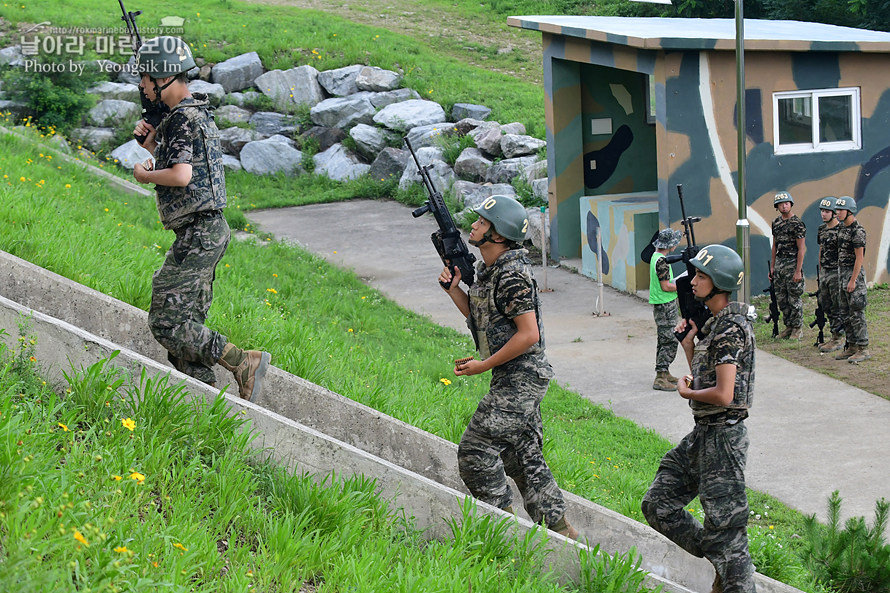 신병1307기2교육대4주차_전투사격_0968.jpg