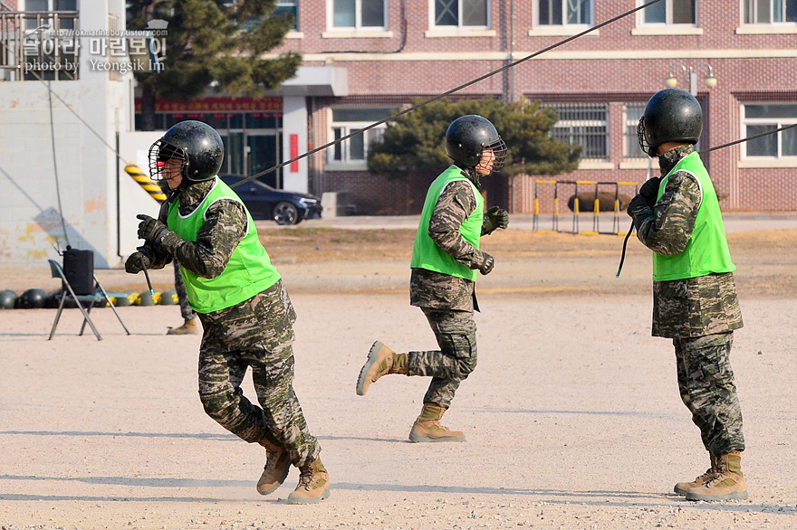 신병1313기2교육대4주차_공중돌격2_1359.jpg