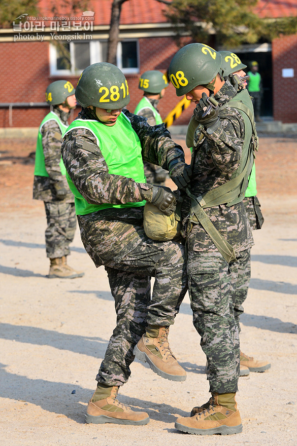 신병1313기2교육대4주차_공중돌격2_1382.jpg