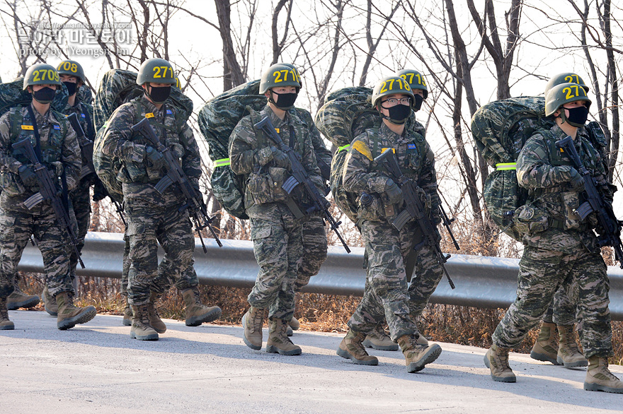 신병1313기2교육대4주차_공중돌격3_2192.jpg