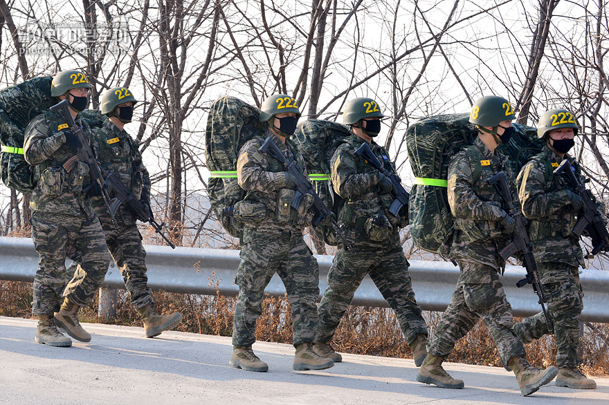 신병1313기2교육대4주차_공중돌격3_2179.jpg