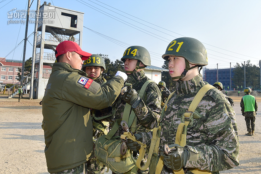 신병1313기2교육대4주차_공중돌격2_1319.jpg