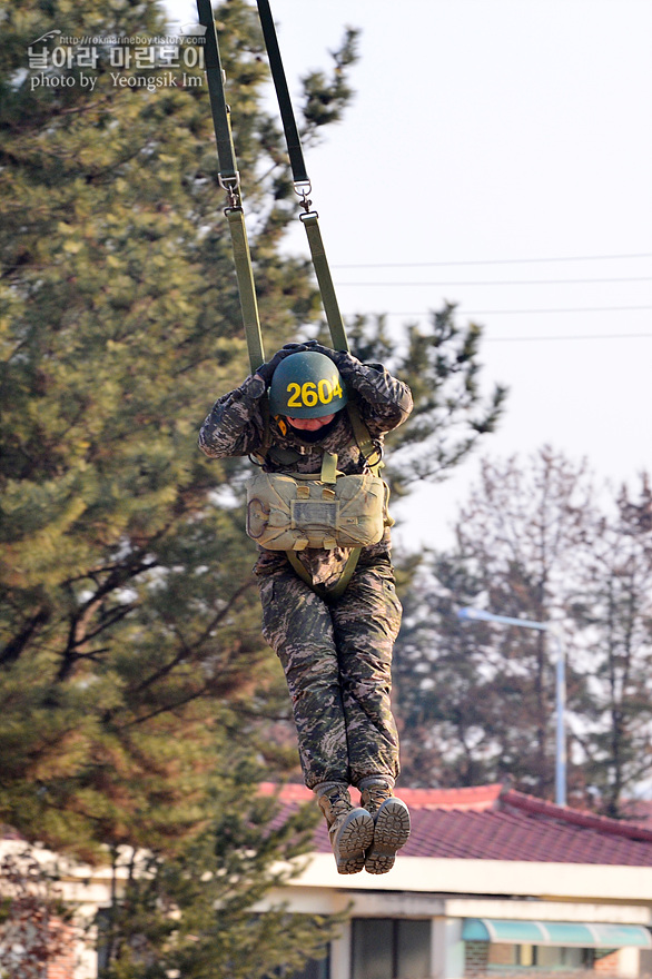 신병1313기2교육대4주차_공중돌격2_1326.jpg