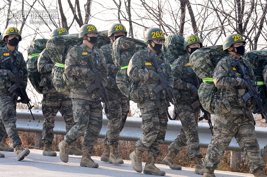 신병1313기2교육대4주차_공중돌격3_2189.jpg