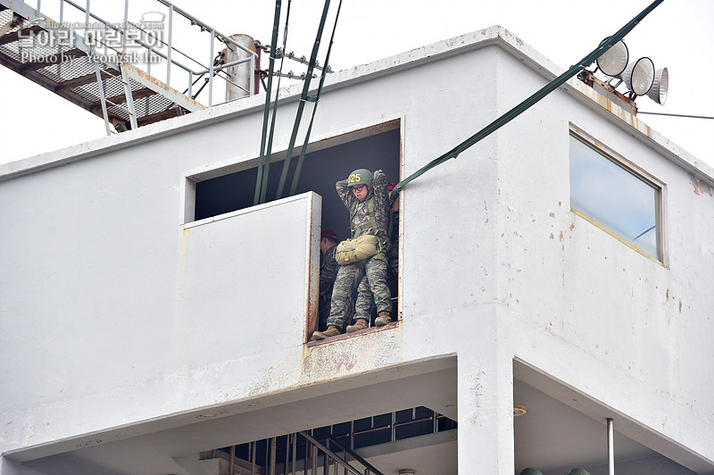 신병1311기 2교육대 공중돌격_0343.jpg