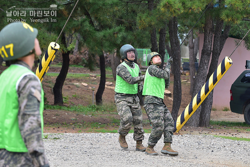 신병1311기 2교육대 공중돌격_0310.jpg