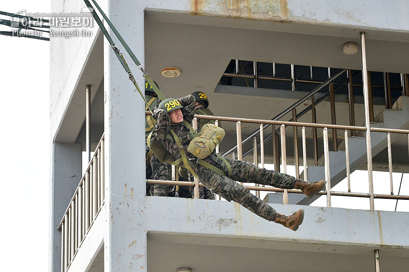 신병1311기 2교육대 공중돌격_0456.jpg