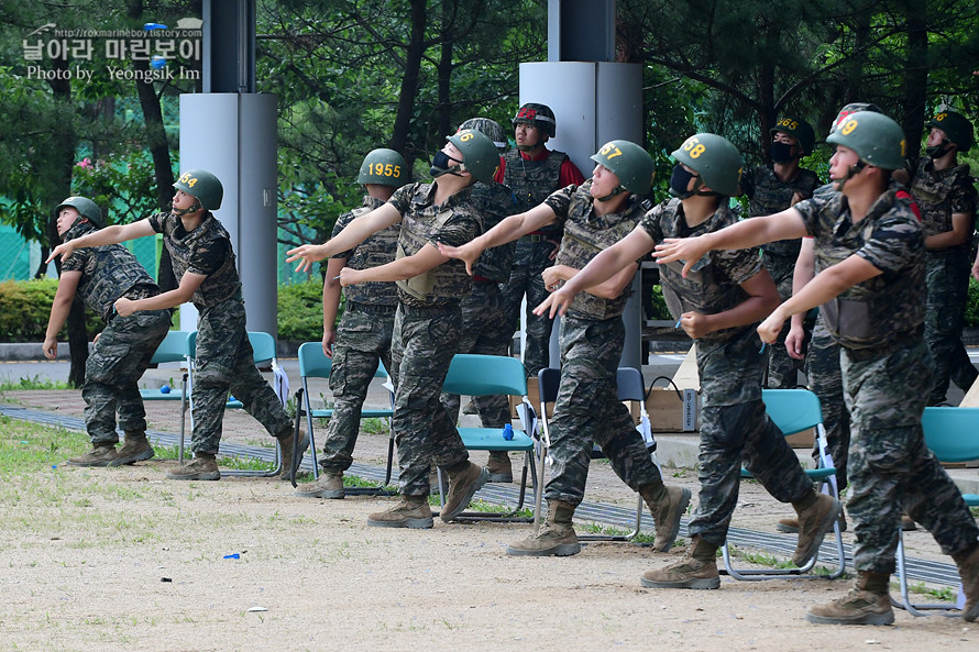 신병1307기1교육대4주차_수류탄1_0676.jpg