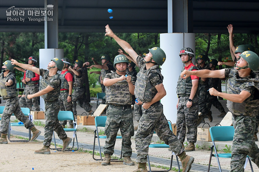 신병1307기1교육대4주차_수류탄1_0742.jpg