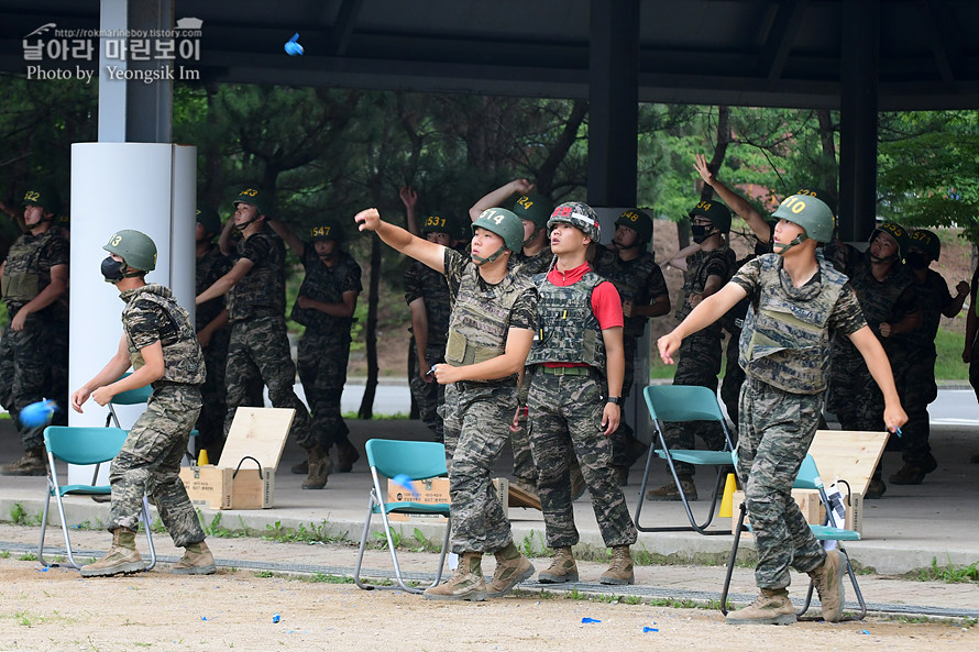 신병1307기1교육대4주차_수류탄1_0819.jpg