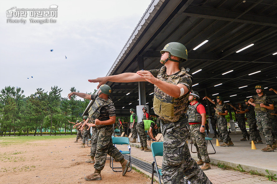 신병1307기1교육대4주차_수류탄1_6056.jpg