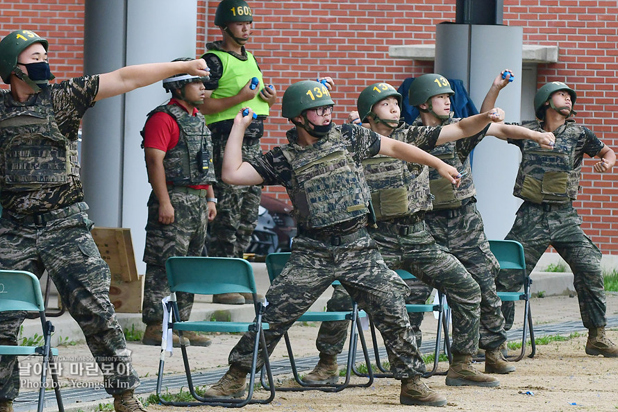 신병1307기1교육대4주차_수류탄1_0806.jpg