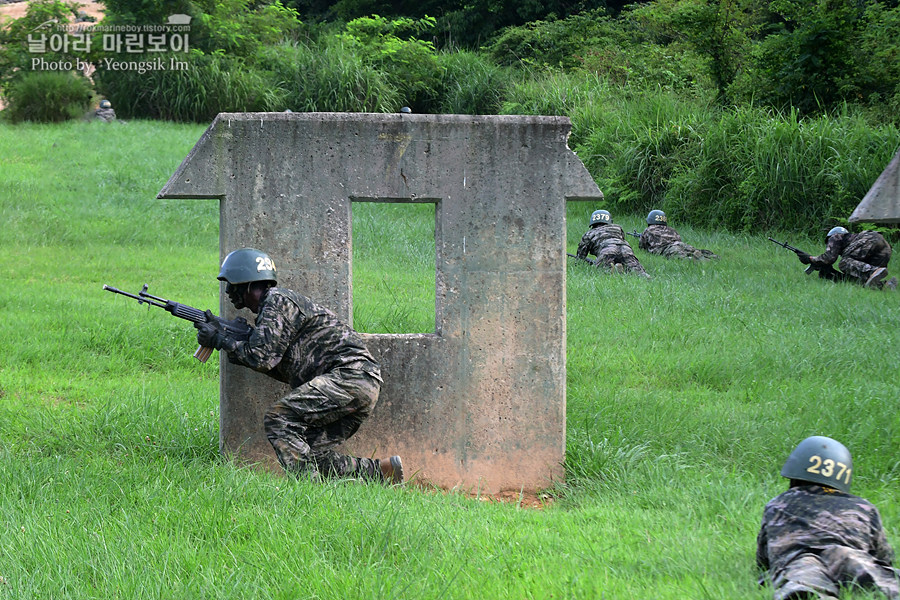 신병1307기_2교육대_극기주1_1258.jpg