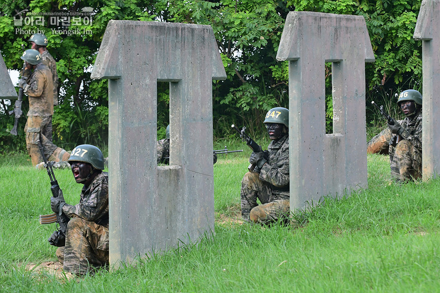 신병1307기_2교육대_극기주1_1248.jpg