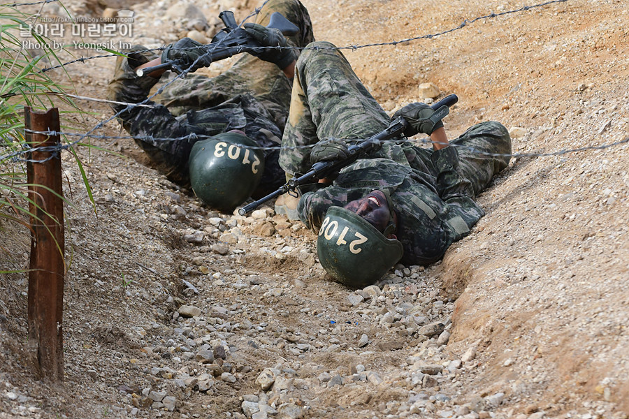 신병1307기_2교육대_극기주1_1176.jpg