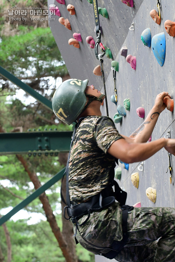 신병1307기_2교육대_극기주2_1669.jpg