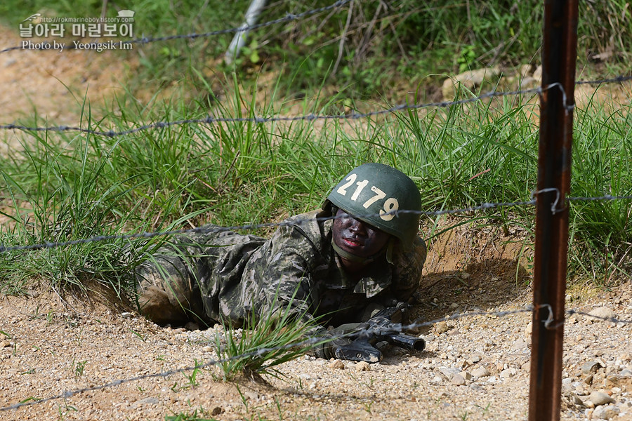 신병1307기_2교육대_극기주1_1159.jpg